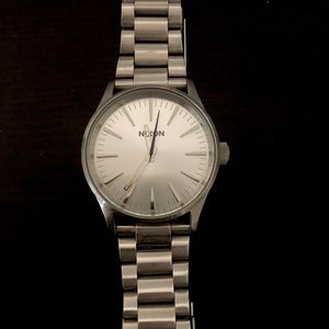 Nixon watch, 38mm, water-resistant, A450 1920